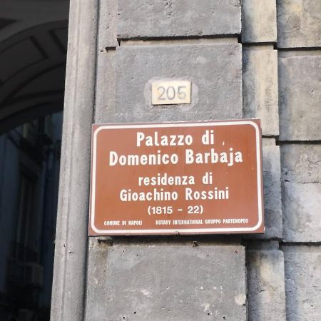 Barbaja Suites In Street Toledo 205 Napoli Eksteriør billede