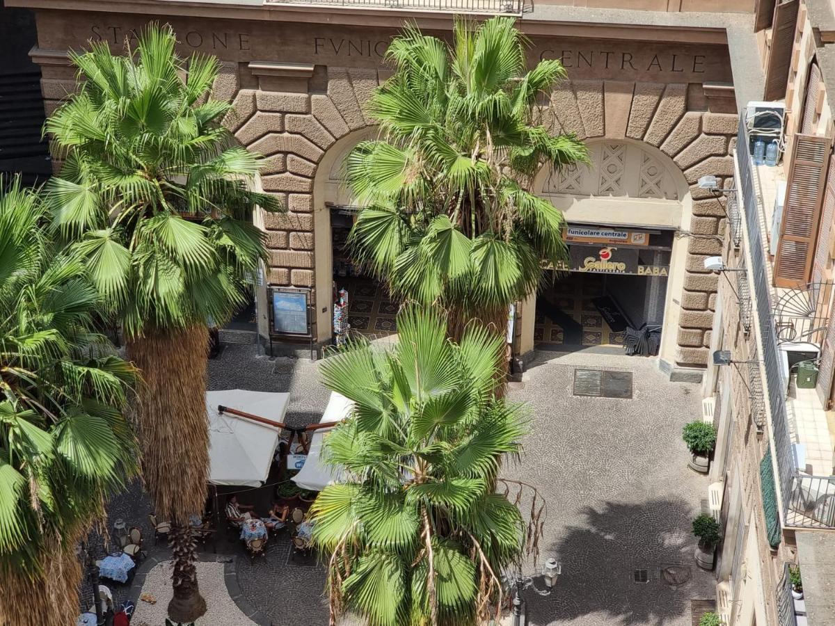 Barbaja Suites In Street Toledo 205 Napoli Eksteriør billede