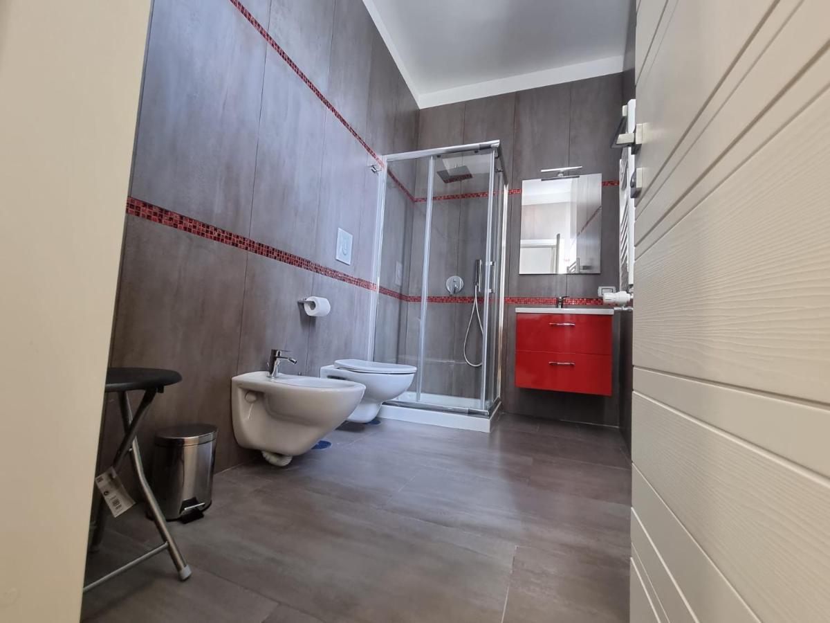 Barbaja Suites In Street Toledo 205 Napoli Eksteriør billede