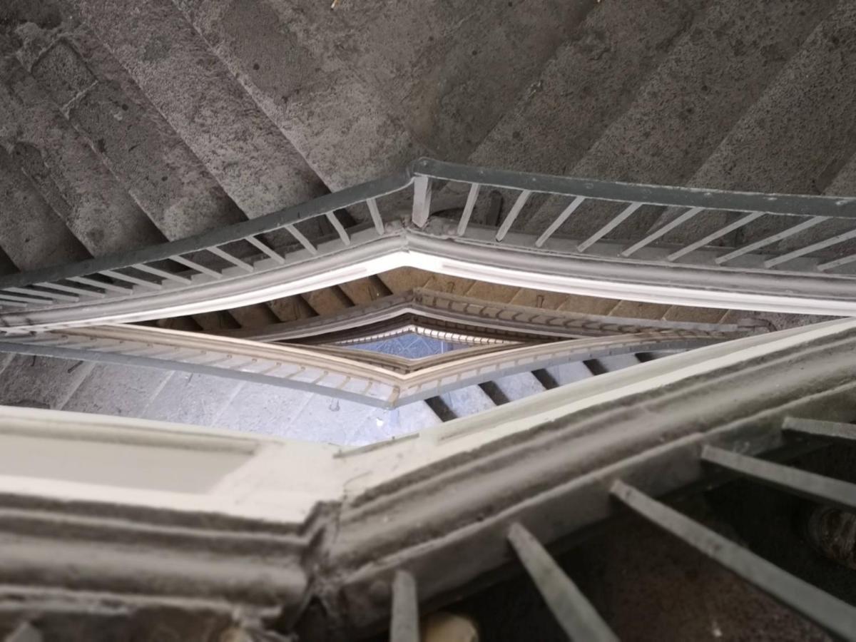 Barbaja Suites In Street Toledo 205 Napoli Eksteriør billede