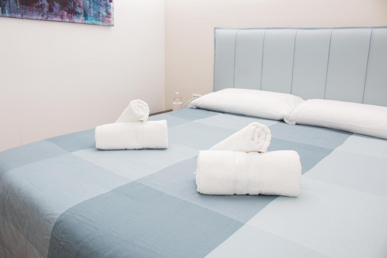 Barbaja Suites In Street Toledo 205 Napoli Eksteriør billede