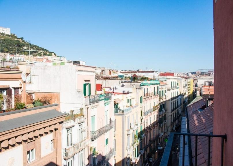 Barbaja Suites In Street Toledo 205 Napoli Eksteriør billede