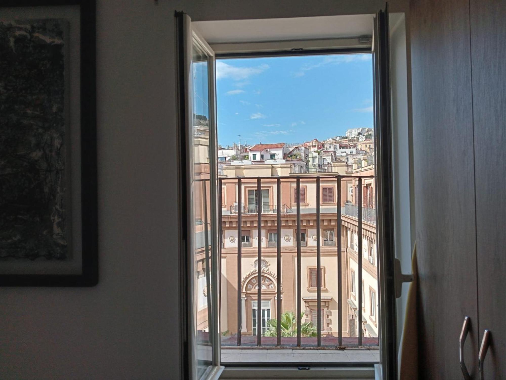 Barbaja Suites In Street Toledo 205 Napoli Værelse billede